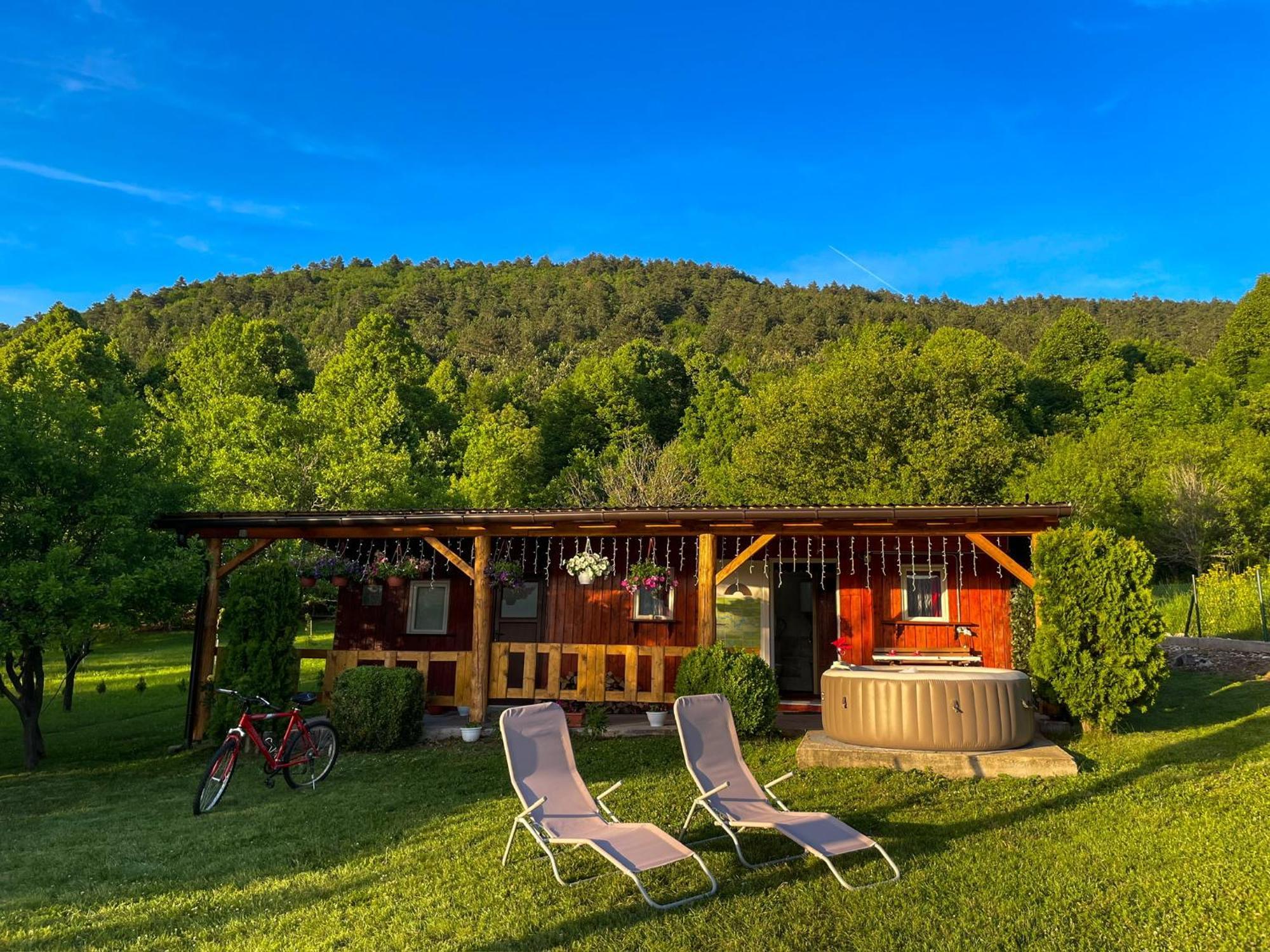 Prázdninový dům La Sierra With Jacuzzi *
